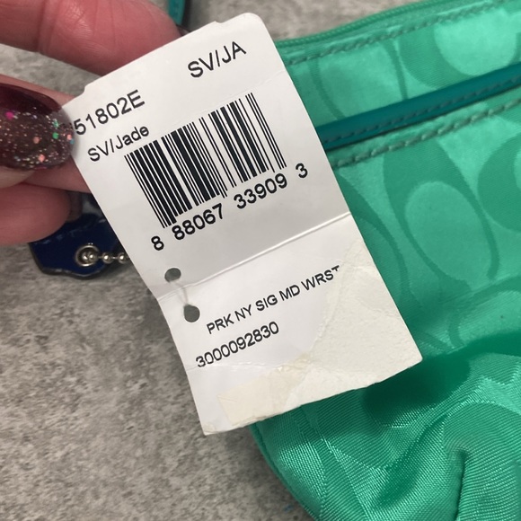 Coach Nylon Turnlock Wristlet NWT - Picture 7 of 7